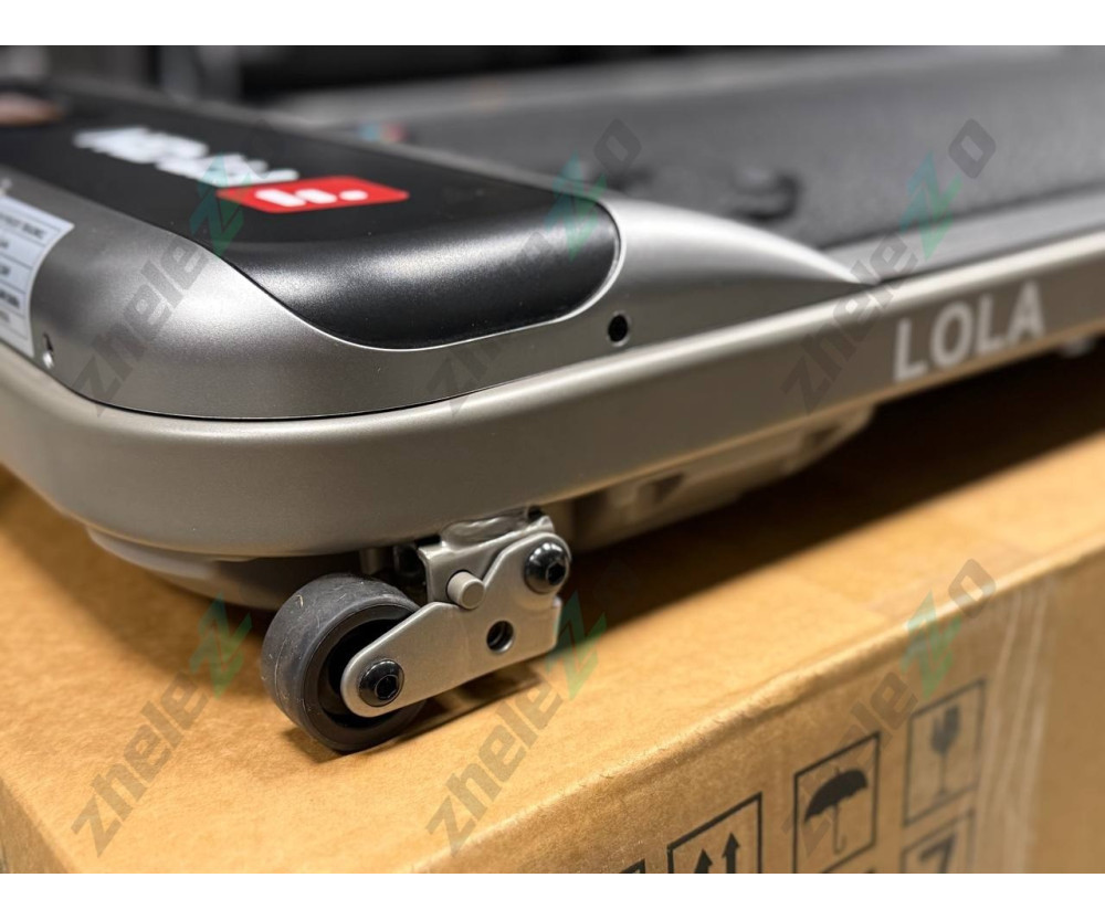 Оренда бігової доріжки Fit-On Lola + захист підлоги