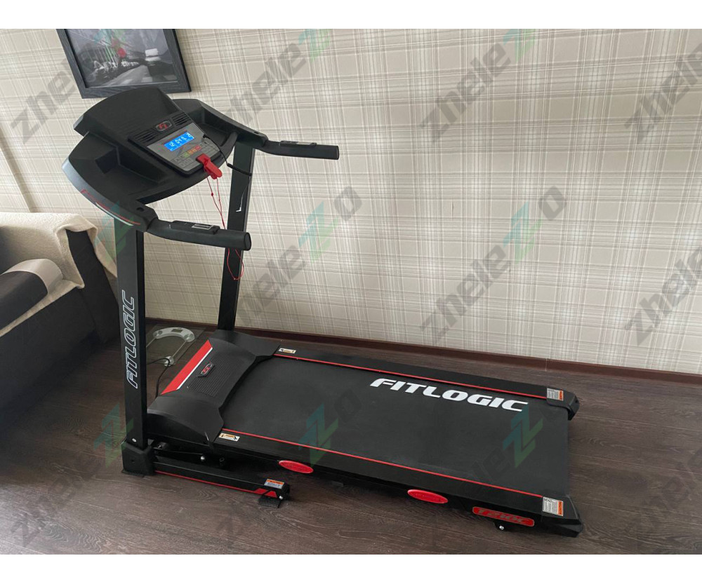Оренда бігової доріжки FitLogic T210C + захист підлоги