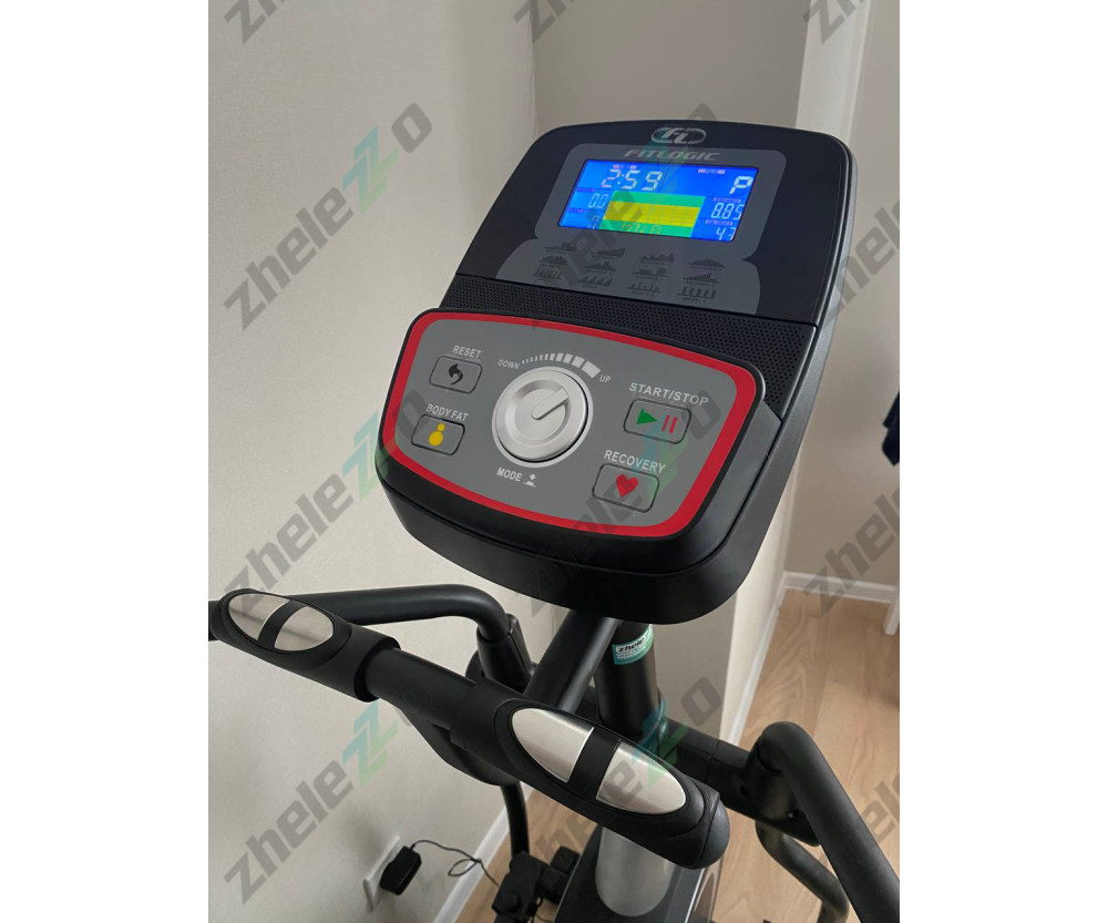 Оренда орбітрека FitLogic BK8731TP + захист підлоги